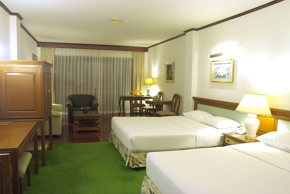 Purimas Beach Hotel & Spa Банчанг Екстер'єр фото