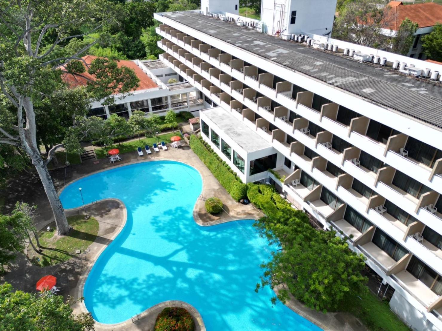 Purimas Beach Hotel & Spa Банчанг Екстер'єр фото