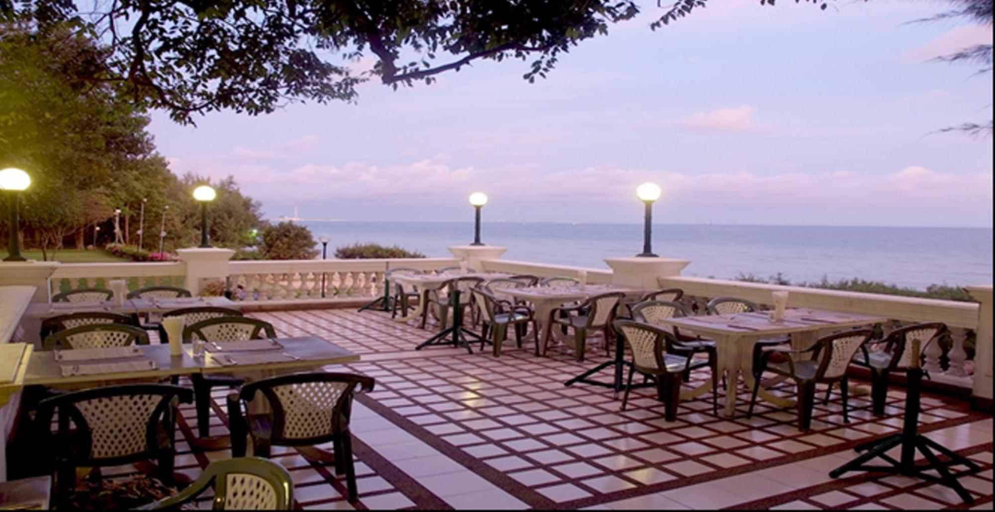 Purimas Beach Hotel & Spa Банчанг Екстер'єр фото