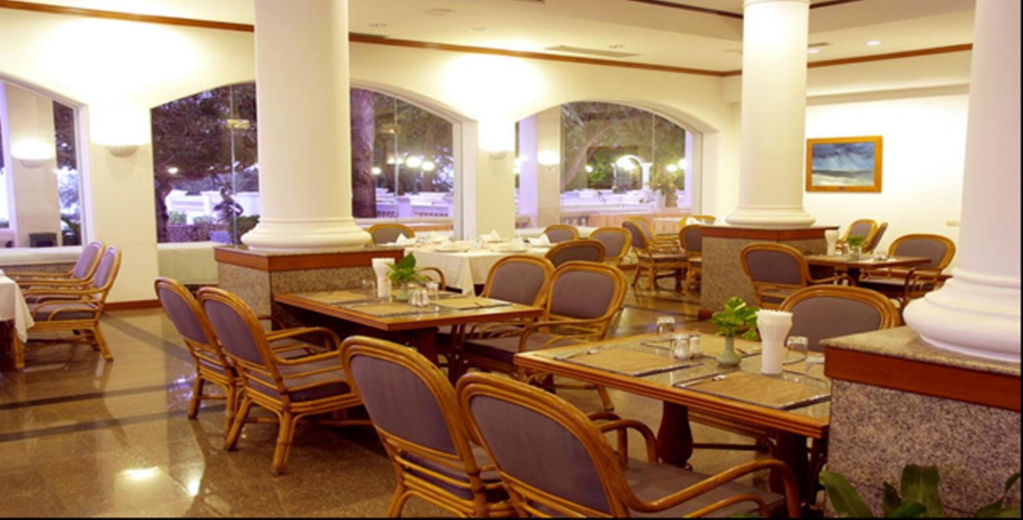 Purimas Beach Hotel & Spa Банчанг Екстер'єр фото