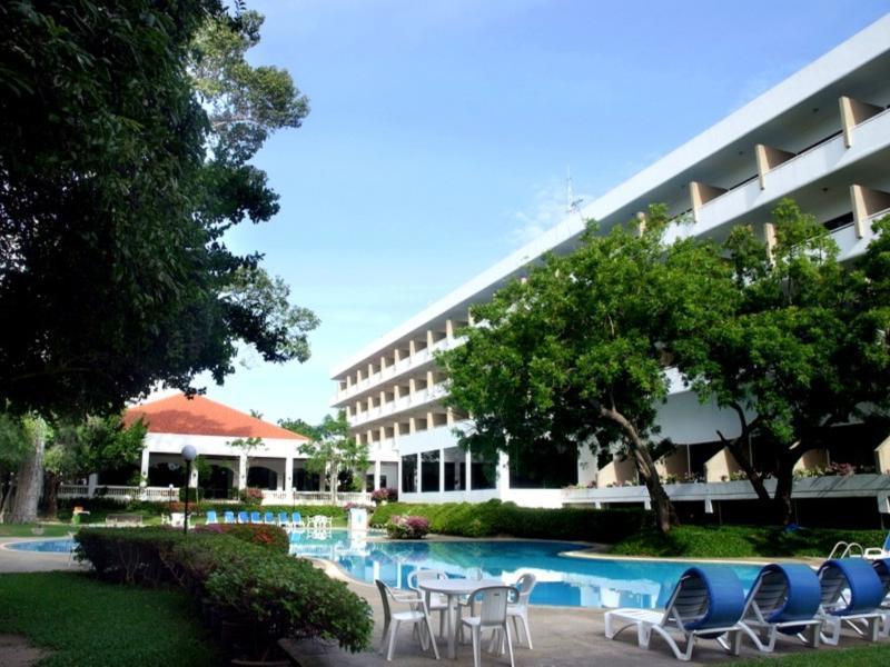 Purimas Beach Hotel & Spa Банчанг Екстер'єр фото