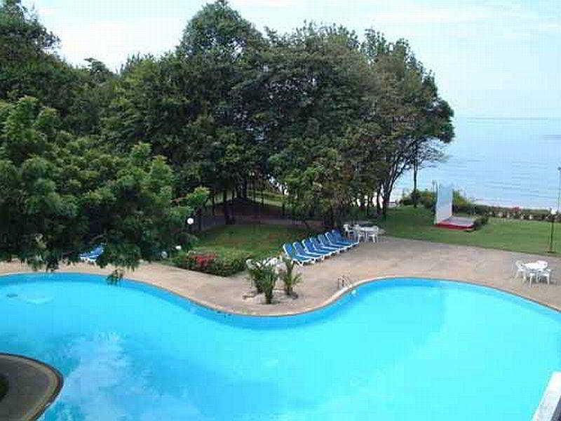 Purimas Beach Hotel & Spa Банчанг Екстер'єр фото