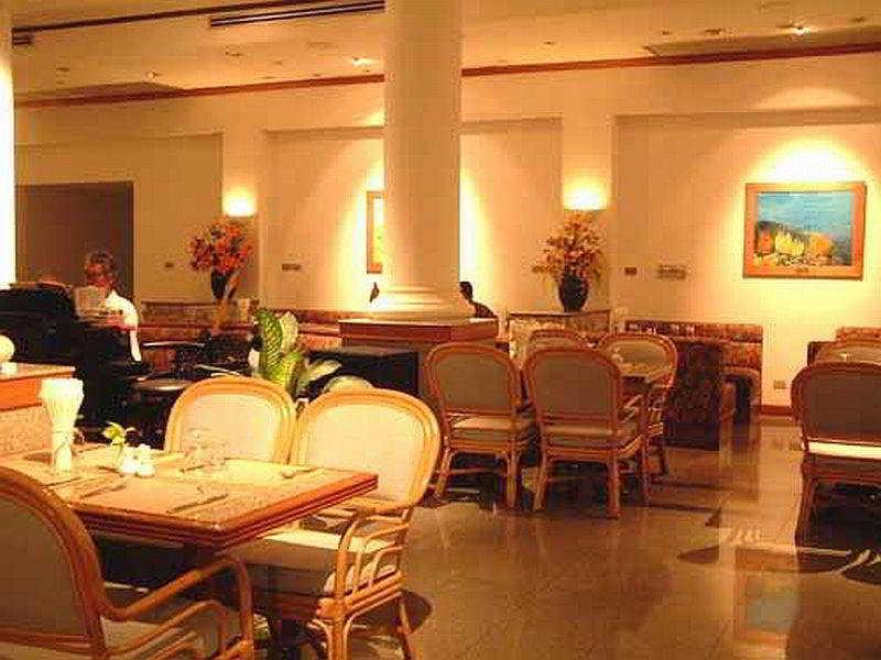 Purimas Beach Hotel & Spa Банчанг Екстер'єр фото