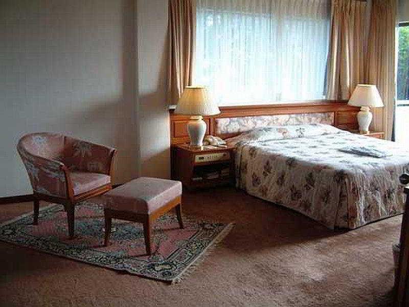 Purimas Beach Hotel & Spa Банчанг Екстер'єр фото