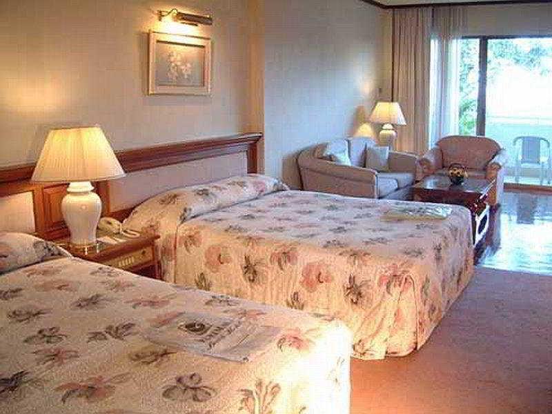 Purimas Beach Hotel & Spa Банчанг Екстер'єр фото
