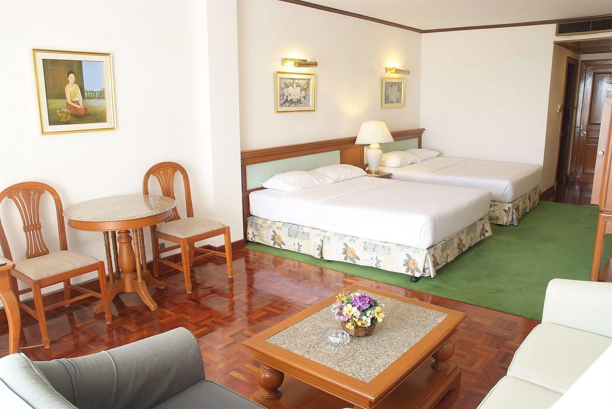 Purimas Beach Hotel & Spa Банчанг Екстер'єр фото